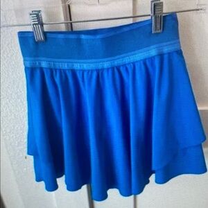 Like New! lululemon athletica - Vibrant Blue Tennis Skirt (Size 4)
